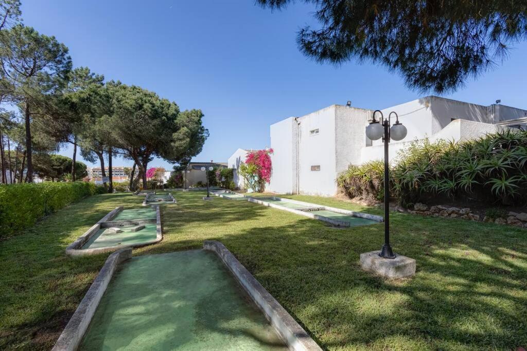 Apartment Planalto - Cosy House For 4 In A Private With Pool At Vilamoura *